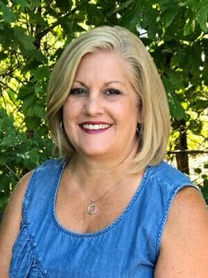 Kim Forrest | Hairstylist