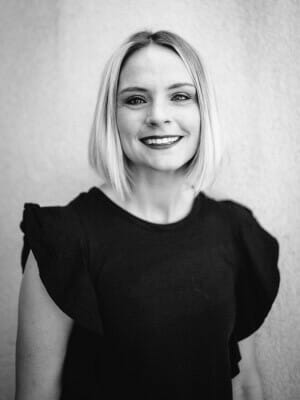 Lesley Ansama | Yorktown Hair Stylist